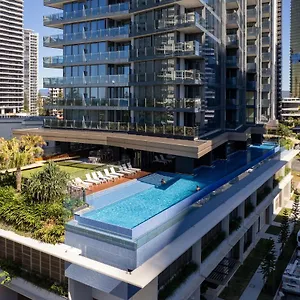  Apartment Ultiqa Signature At Broadbeach Australia