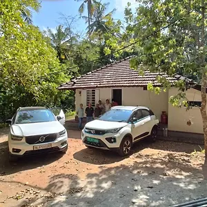  Holiday home Eden Thottam India