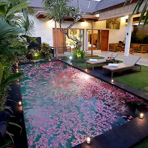  Villa Sandi Agung Indonesia